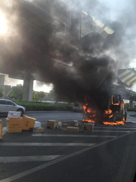 100+张作品集排版参考终于赶来啦!作品集预热安利 请快快吃下!|三亿体育手机版(图4) 三亿体育手机版